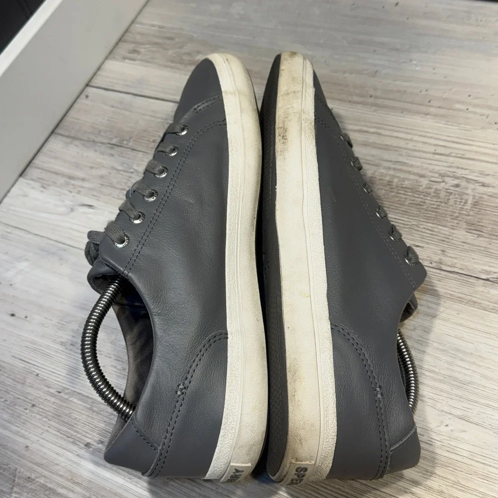 Sperry good used